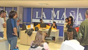 Laura Vilches aportó $15.000 al fondo de lucha de los trabajadores del diario La Mañana de Córdoba