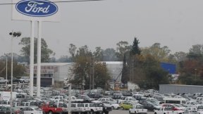 Ford paralizada por bloqueo de la autopartista Johnson Controls