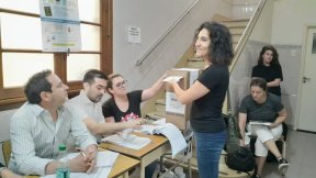 Votó Nathalia González Seligra del FIT Unidad