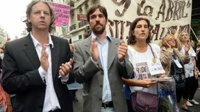 “Que Capitanich explique si podría vivir con el sueldo de una docente”