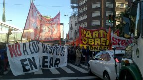Los trabajadores y la juventud de zona sur nos sumamos a la Jornada Nacional contra los despidos y suspensiones en Lear
