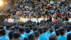 La crisis de la narco-policía golpea a De la Sota