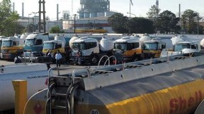 Shell cumple cien años de expoliación en Argentina