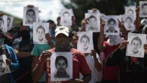 Rosario se suma a la acción global por los 43 estudiantes mexicanos desaparecidos.