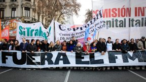Masiva movilización en Plaza de Mayo: la izquierda y decenas de organizaciones contra el ajuste y el FMI