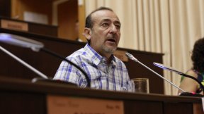 Raúl Godoy: “La crisis de la educación pública no se resuelve por decreto, sino escuchando a los trabajadores y trabajadoras”