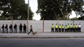 Repudiamos la represión de la Metropolitana y la Federal. ¡No a las rejas en el Parque Centenario!
