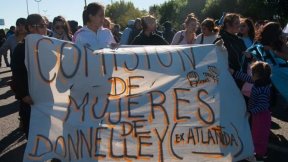 Mujeres en pie de lucha