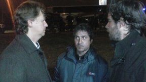Enorme operativo policial para desalojar piquetes de trabajadores en Lear