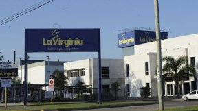 Gravísimo: la Gendarmería ingresó a la fábrica La Virginia y retiene ilegalmente a una delegada