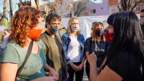 Bregman en el barrio Padre Mugica: "La represión de los sectores más humildes es la otra cara de los negociados inmobiliarios"