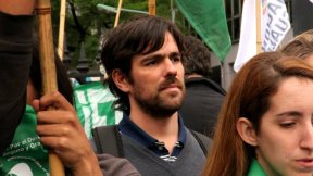 Nicolás del Caño: "Rechazamos el chantaje y los motines de la mafia policial"