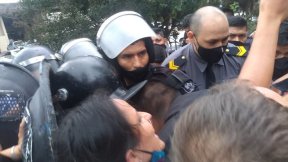 El FIT presentará denuncia por la represión sufrida en la Legislatura de Jujuy