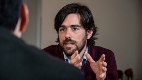 Del Caño exige la reincorporación de los despedidos en Tubhier 