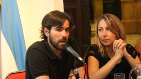 Presentan proyecto de ley para terminar con el espionaje de la Policía Federal