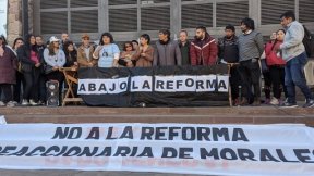 La UCR busca imponer graves restricciones a la participación de Organismos de Derechos Humanos y otras organizaciones