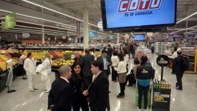 Crivaro y Grisolía repudian el accionar ilegal de Coto y Jumbo