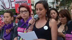 Con el despido de trabajadoras del 0800 MUJER Quiroga desmantela los servicios para mujeres víctimas de violencia
