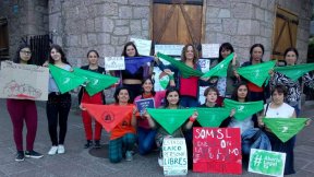 Pañuelazo y Asamblea de Mujeres para organizar el 8M