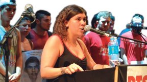 “Que viva la juventud que en todo el mundo se levanta contra el capitalismo”