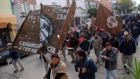 Masiva movilización de Zanon y el Sindicato Ceramista