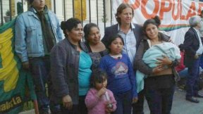Castillo: "Es un orgullo acompañar la lucha por tierra y vivienda"