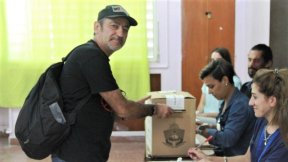 Lugar y hora de votación de Raúl Godoy del FITUnidad