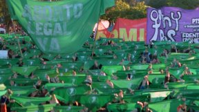 Miles de rosarinas viajarán al Congreso para exigir la aprobación del aborto legal