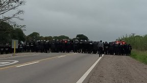 “Exigimos el retiro de la policía en La Esperanza”
