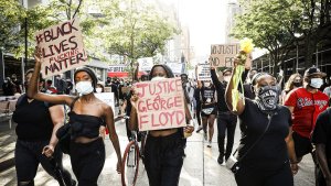 La izquierda se moviliza en solidaridad con el levantamiento popular en Estados Unidos