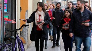 Noelia Barbeito pidió votar por Del Caño en las PASO del domingo